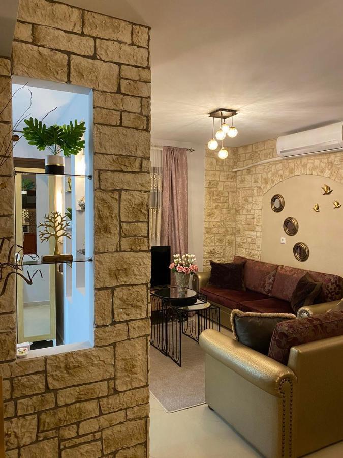 Ferienwohnung In The Castle Ii- House Ioannina Exterior foto